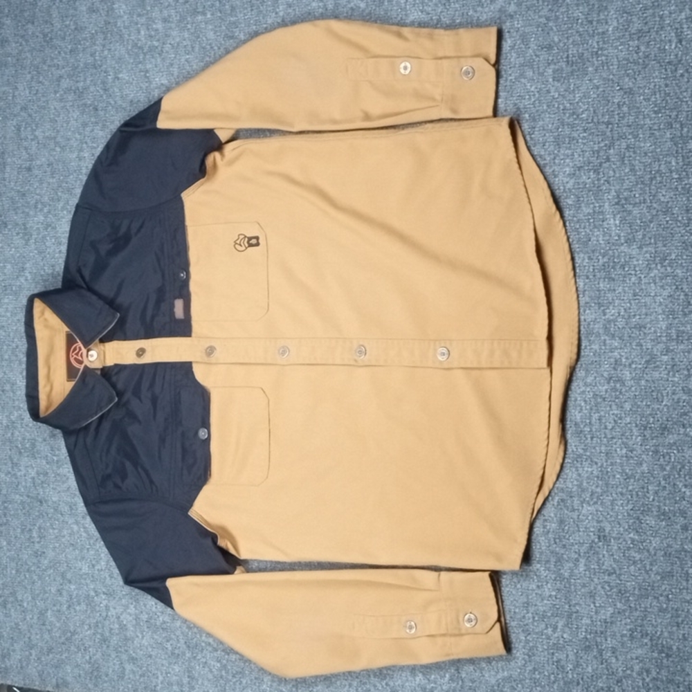 Trewgear long sleeve small button up.
